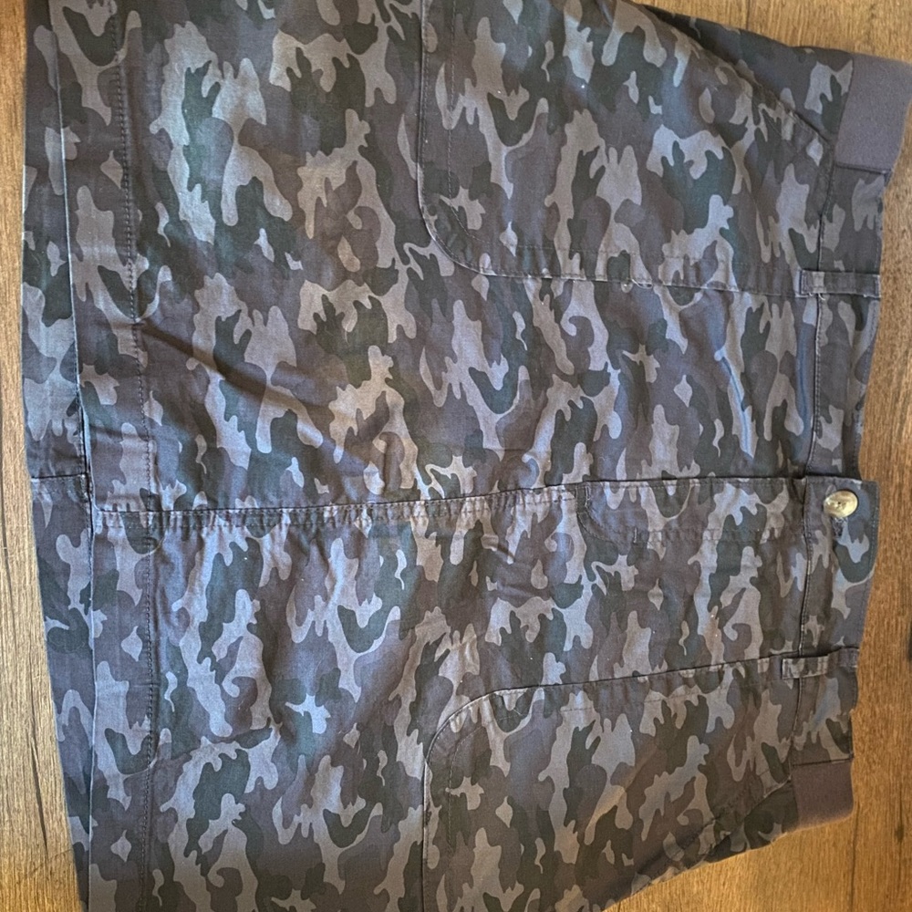 Lee camo skort